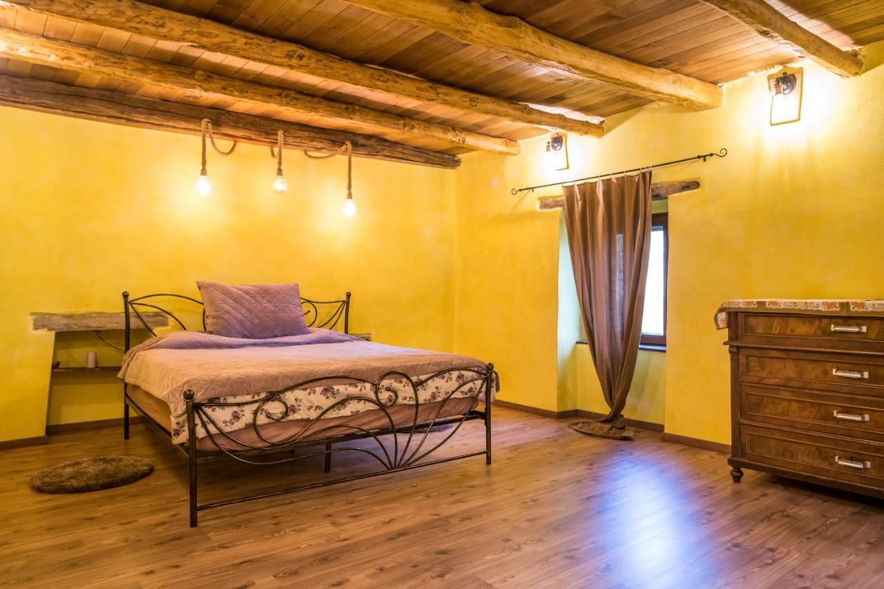 Seki Sest Villa *